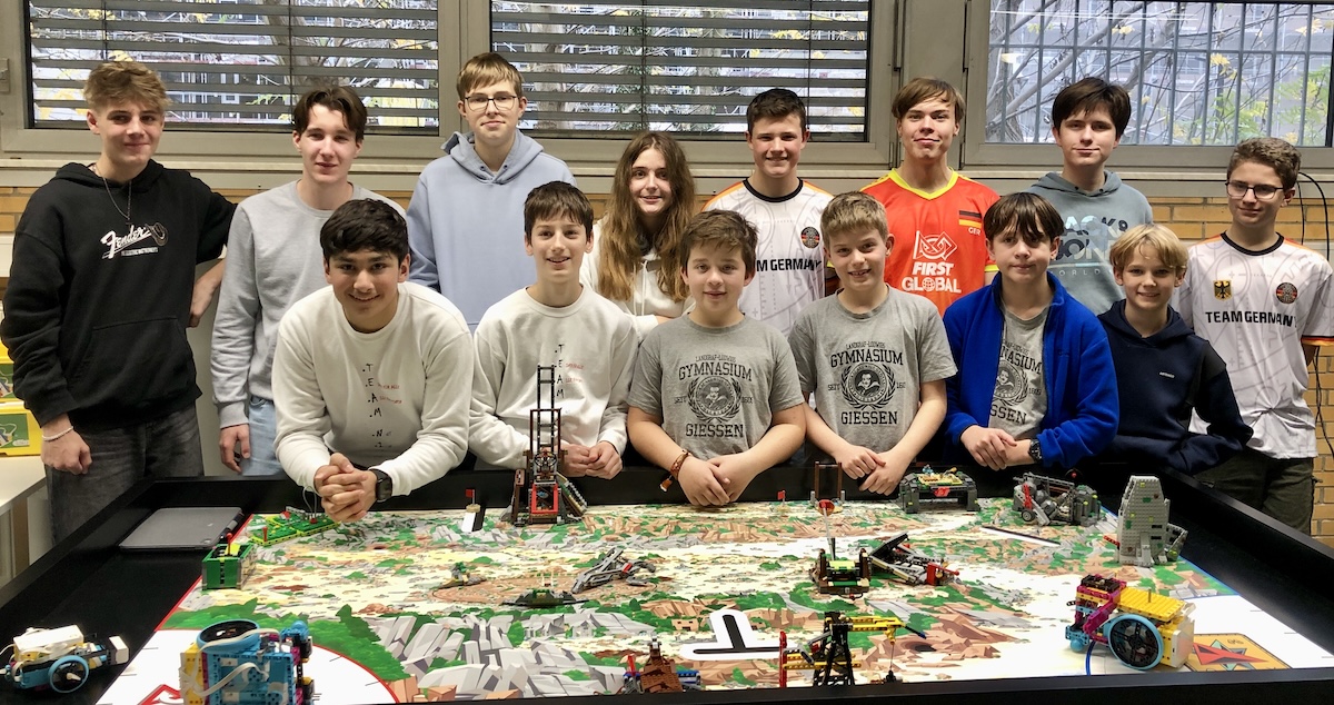 Ankündigung: Robotik-Teams vom LLG präsentieren FIRST Lego League (FLL) in Gießen